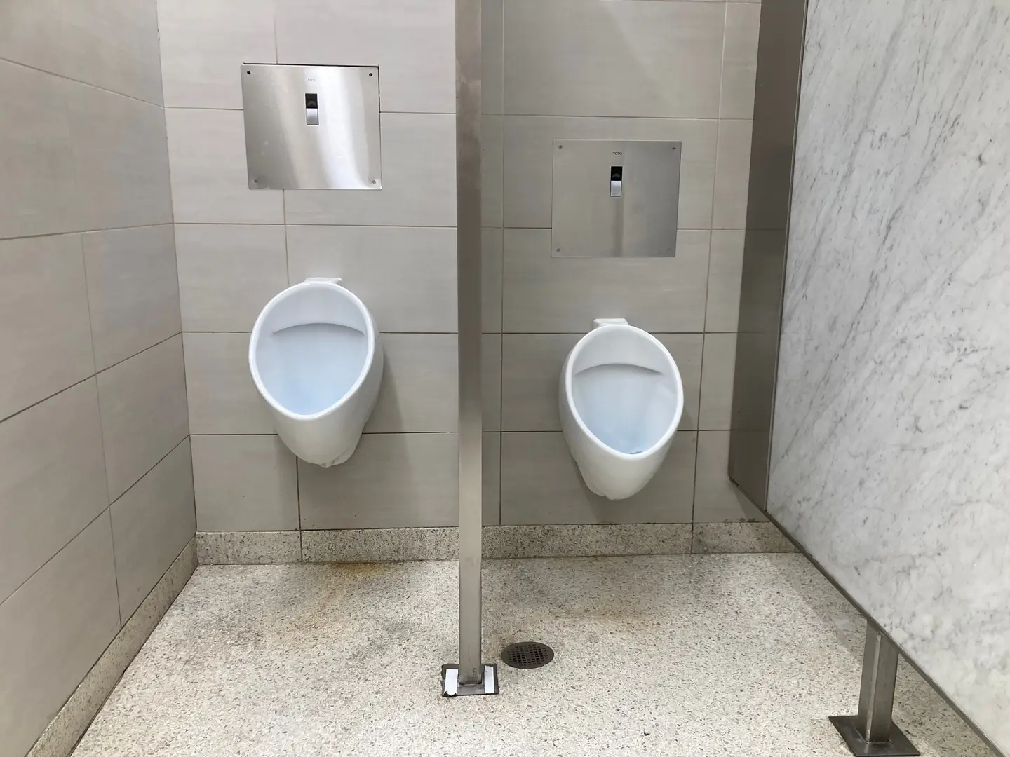 Bath size guide: standard UK dimensions and measuring tips