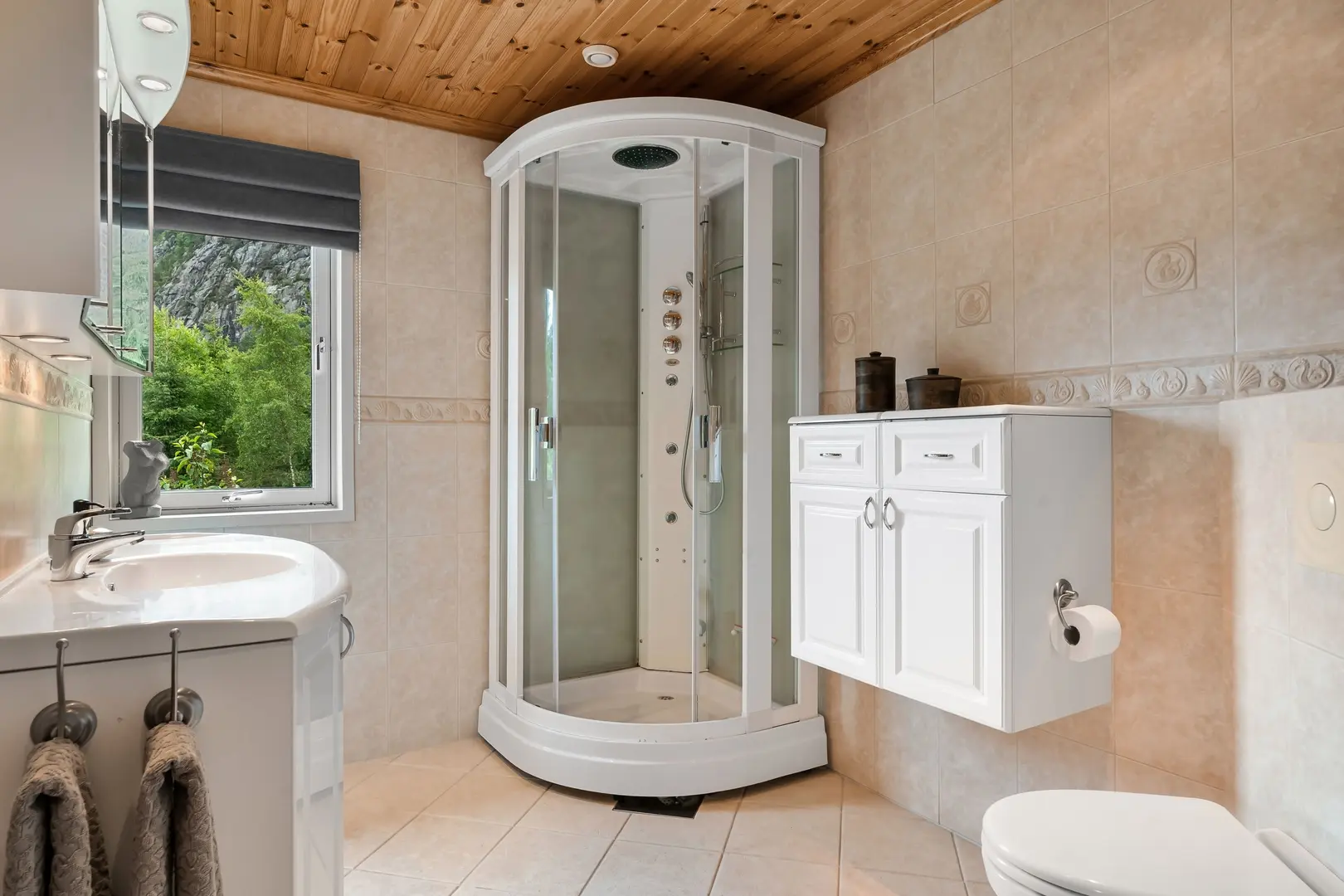 Bathroom Ventilation: Key Facts for a Healthier Bathroom
