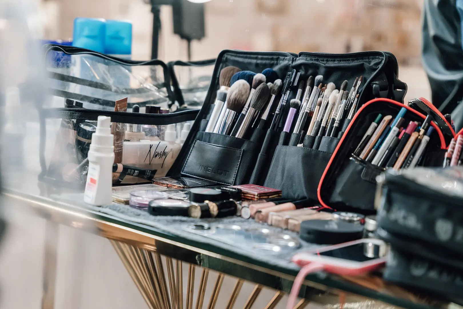 Five Beauty Products Not to Store in the Bathroom