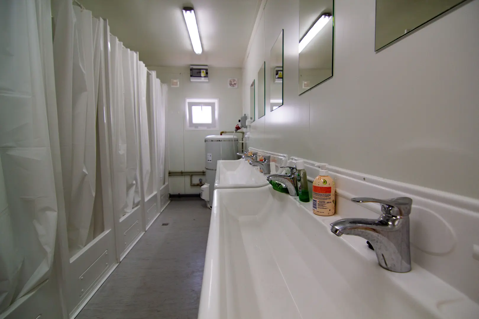 The Benefits of Choosing a Jack and Jill Bathroom