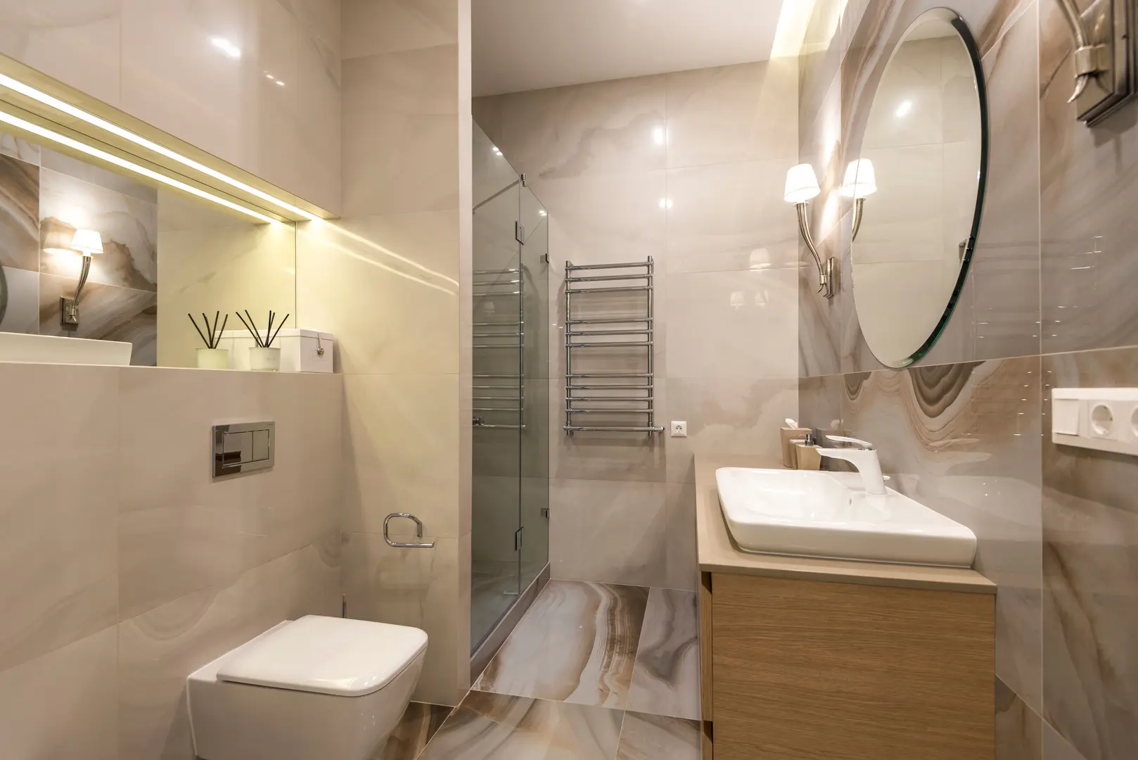How to Choose the Right Shower Light for Your Bathroom