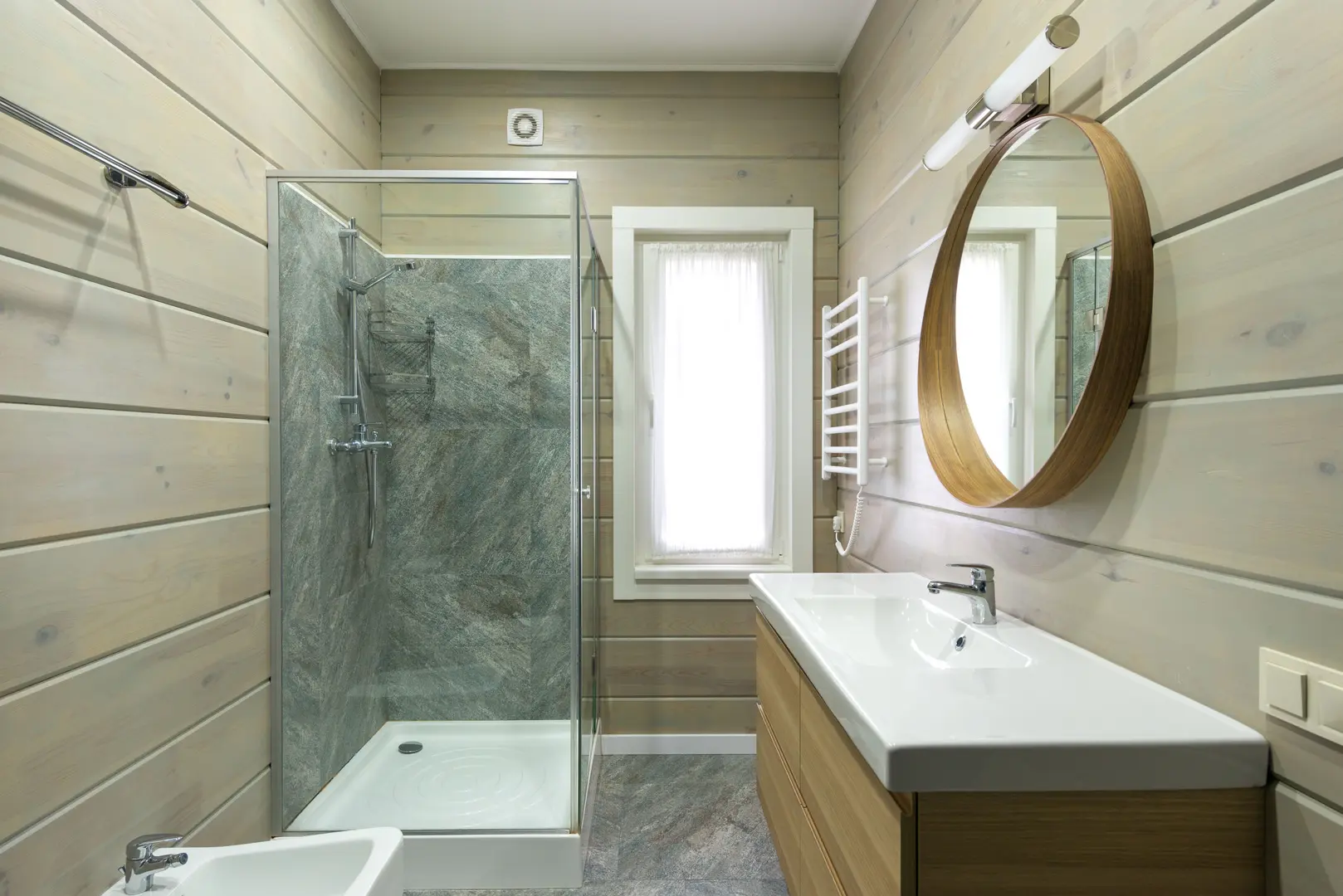 Five Ways to Keep Your Bathroom Warm