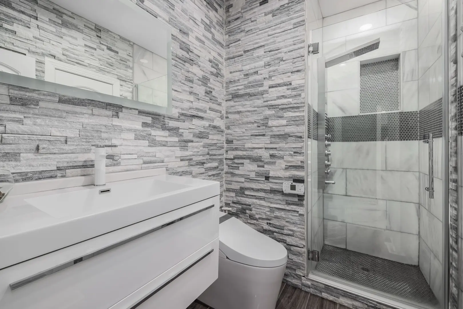 How to Clean Shower Mold and Keep It Away