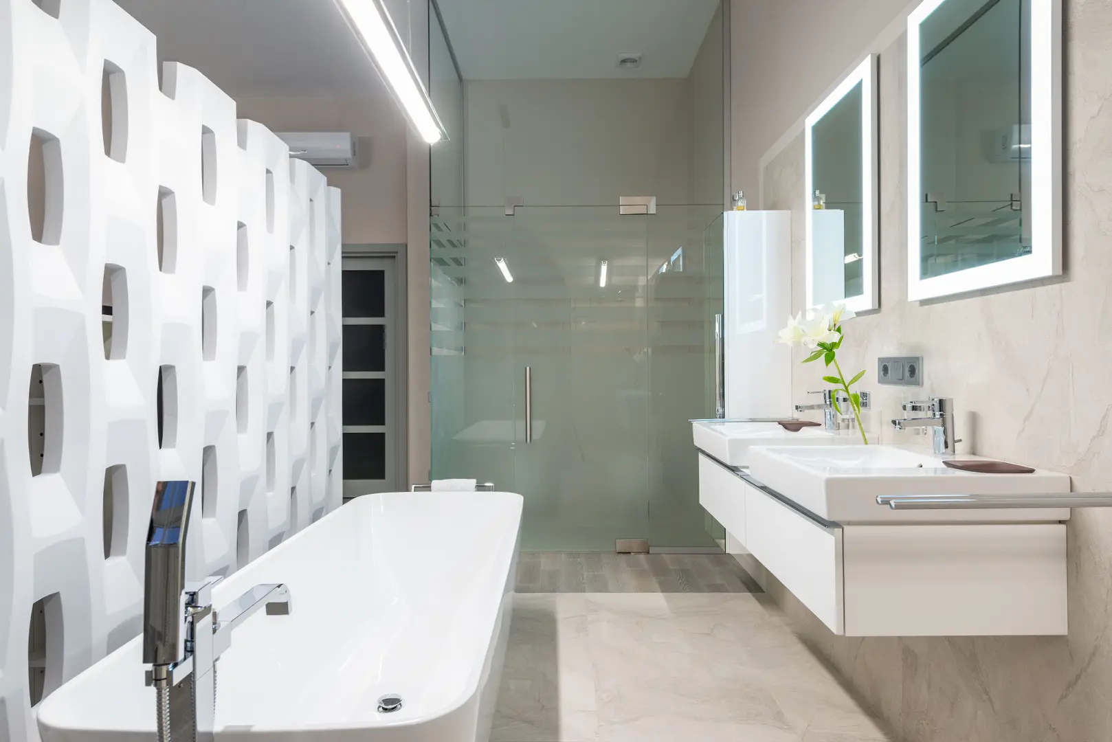 Which Bathtub Type Is Easiest to Keep Clean?
